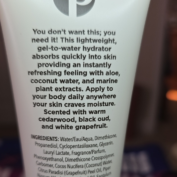 Perfectly Posh Give Him Gel - Blue and White - Picture 2 of 5